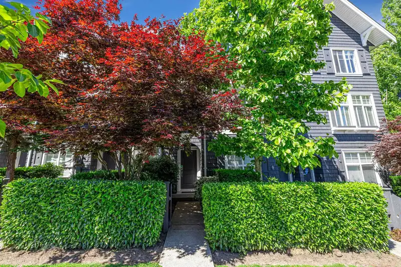3 14955 60 AVENUE - photo 3 of 31