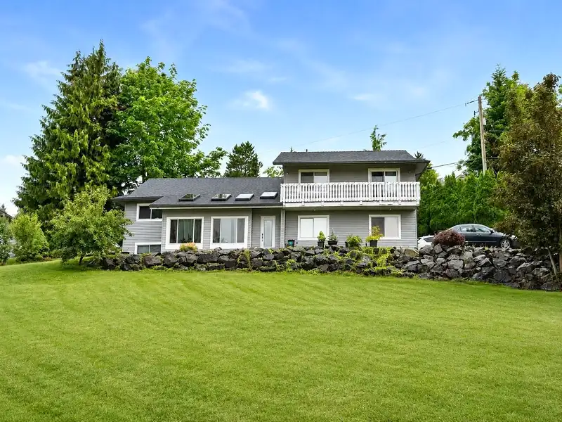 1783 EVERETT ROAD - photo 4 of 9