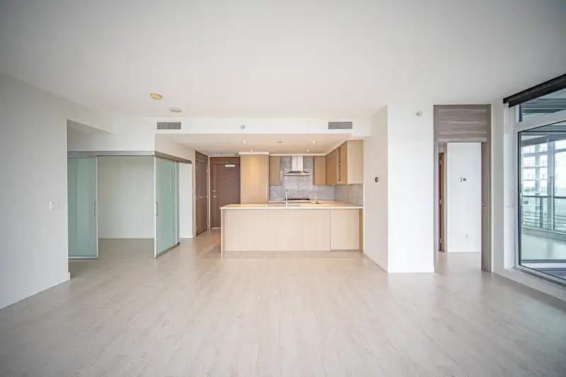 4802 4730 LOUGHEED HIGHWAY - photo 2 of 30