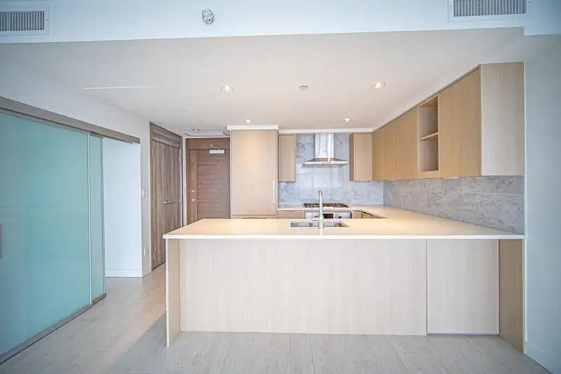 4802 4730 LOUGHEED HIGHWAY - photo 3 of 30