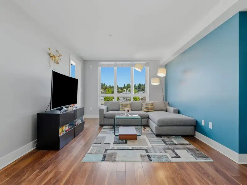 308 85 EIGHTH AVENUE - photo 3 of 20