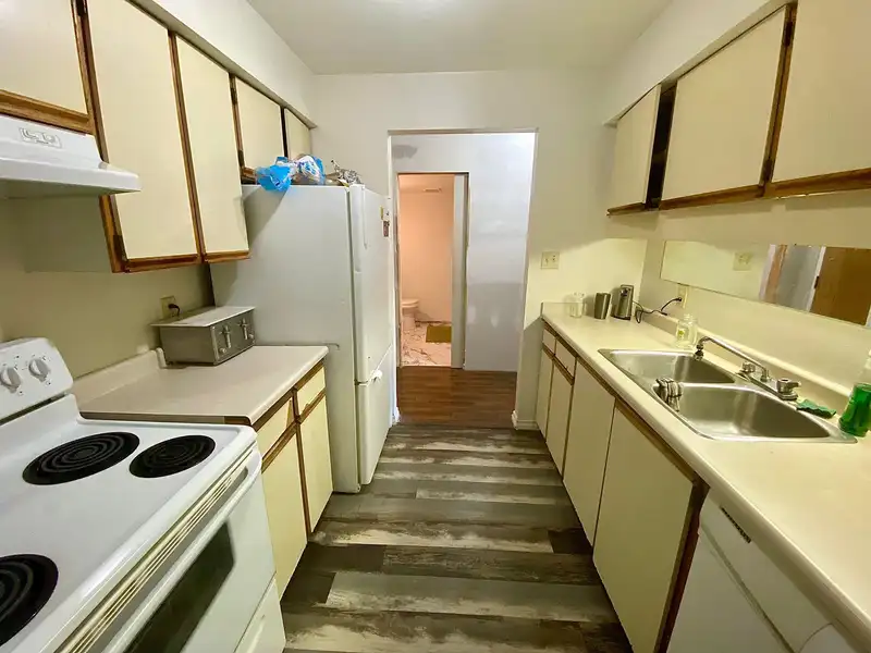 316 340 GINGER DRIVE - photo 3 of 7