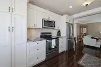312 2425 CHURCH STREET - thumbnail 2