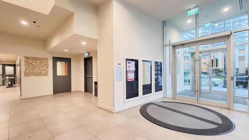 301 13308 CENTRAL AVENUE - photo 2 of 22