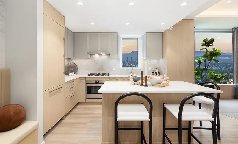 1107 5860 OLIVE AVENUE - photo 2 of 11