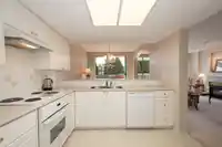 101 1785 MARTIN DRIVE - thumbnail 15