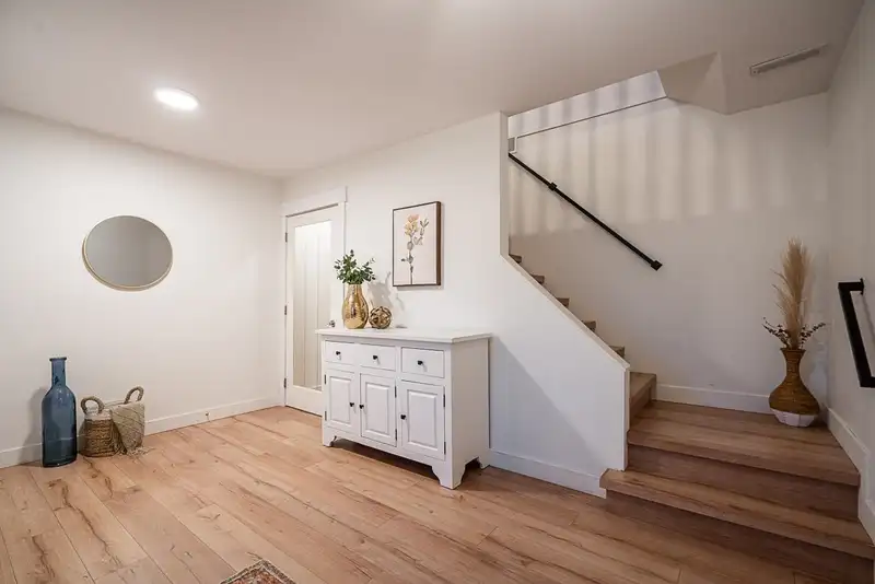 26567 28A AVENUE - photo 2 of 37