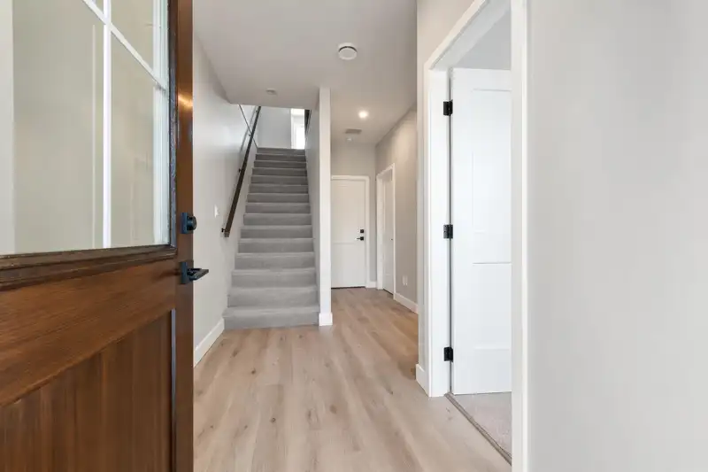 6419 FERN STREET - photo 2 of 40