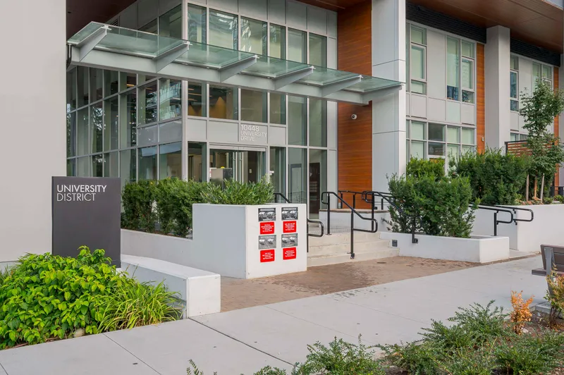 3801 10448 UNIVERSITY DRIVE - photo 3 of 25