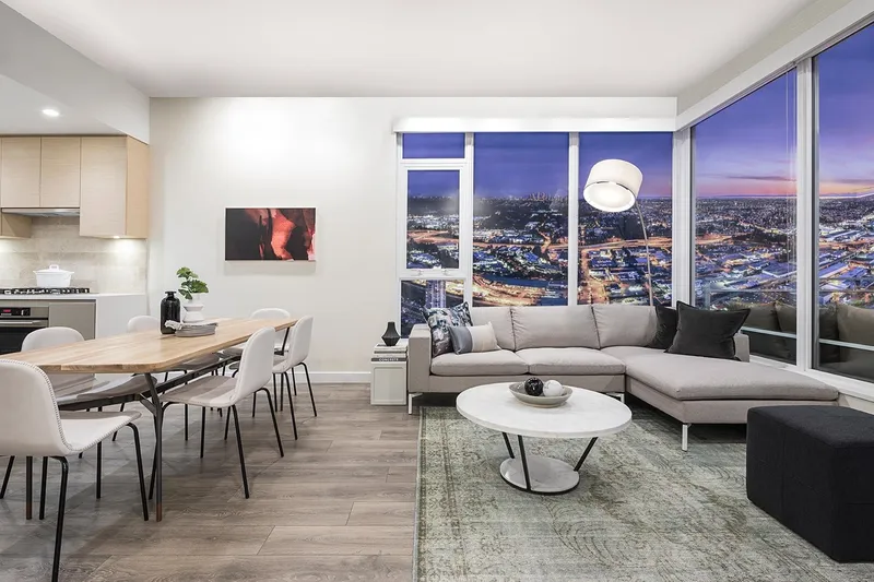 4210 2108 GILMORE AVENUE - photo 3 of 18