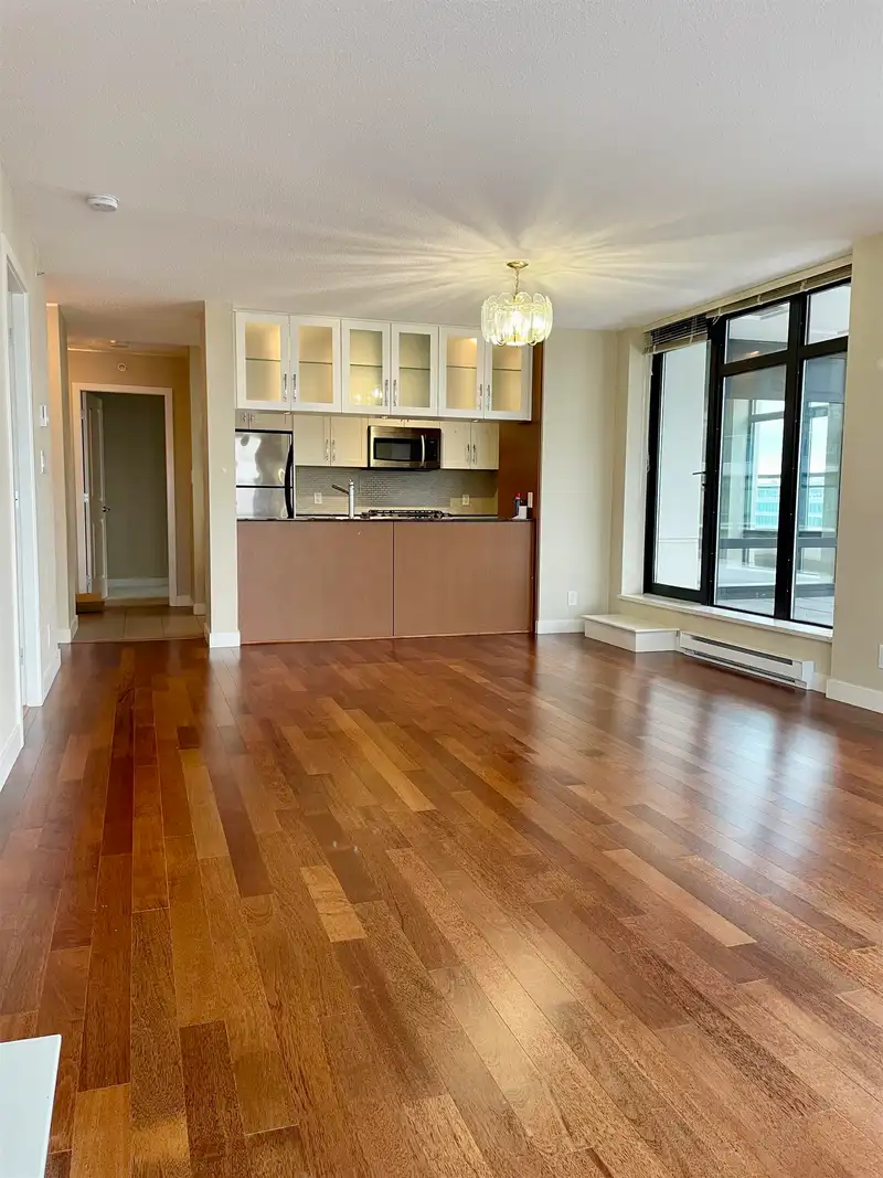 1701 6351 BUSWELL STREET - photo 3 of 19