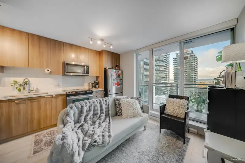 1703 13325 102A AVENUE - photo 3 of 24