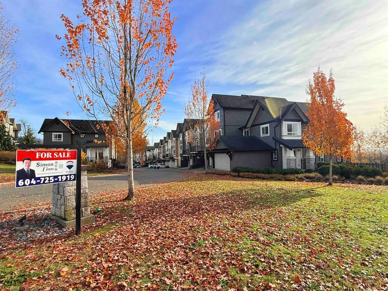 46 1295 SOBALL STREET - photo 4 of 25