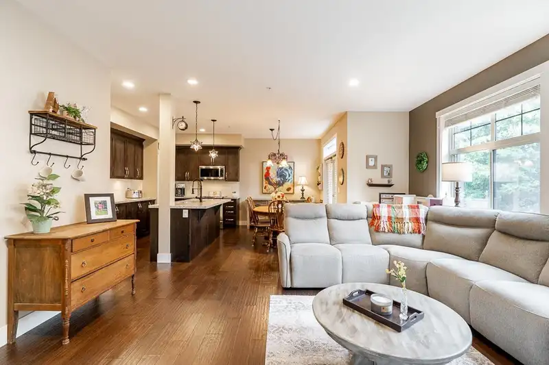 17 35298 MARSHALL ROAD - photo 4 of 30