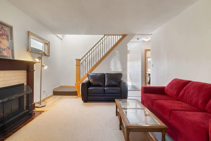 2268 E 7TH AVENUE - photo 4 of 25