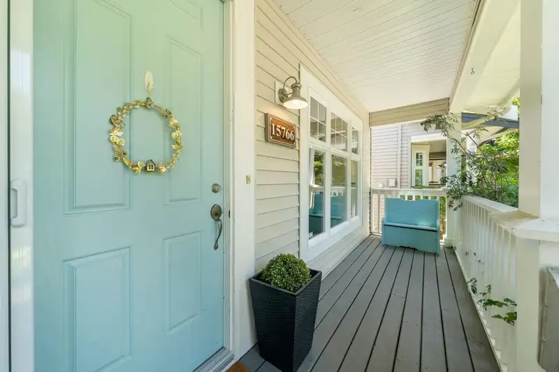 15766 23B AVENUE - photo 2 of 40