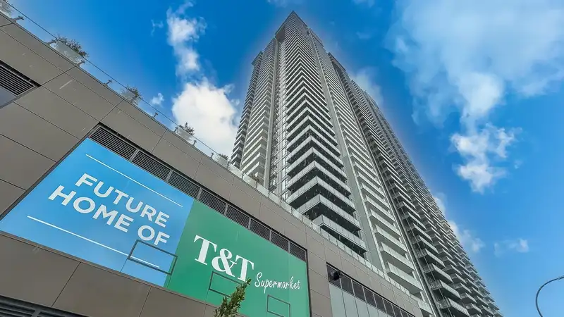 903 4168 LOUGHEED HIGHWAY - photo 2 of 40