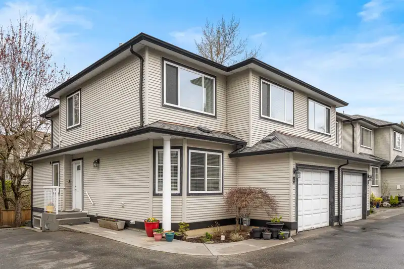 4 9559 208 STREET - photo 1 of 40