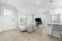 2496 BROCK STREET - thumbnail 4