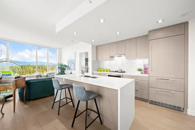 1404 5410 SHORTCUT ROAD - photo 2 of 37