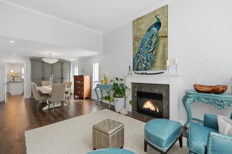 1834 OCEAN PARK ROAD - photo 4 of 40