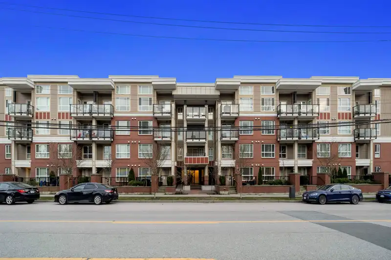 115 10688 140 STREET - photo 1 of 28