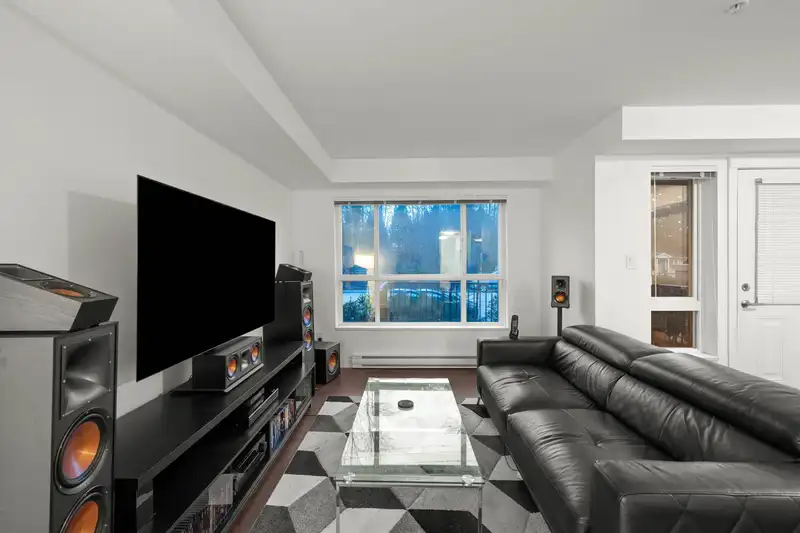115 10688 140 STREET - photo 4 of 28
