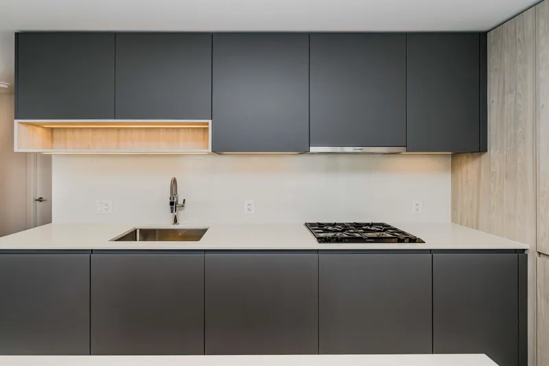 1213 6808 MINORU BOULEVARD - photo 4 of 25