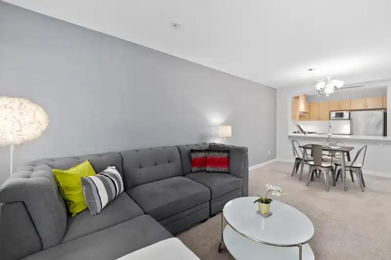 508 2988 SILVER SPRINGS BOULEVARD - photo 1 of 40