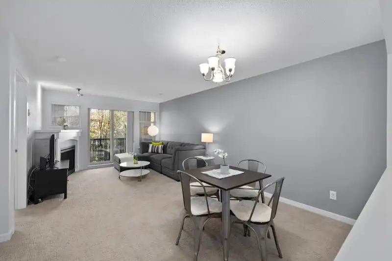 508 2988 SILVER SPRINGS BOULEVARD - photo 4 of 40