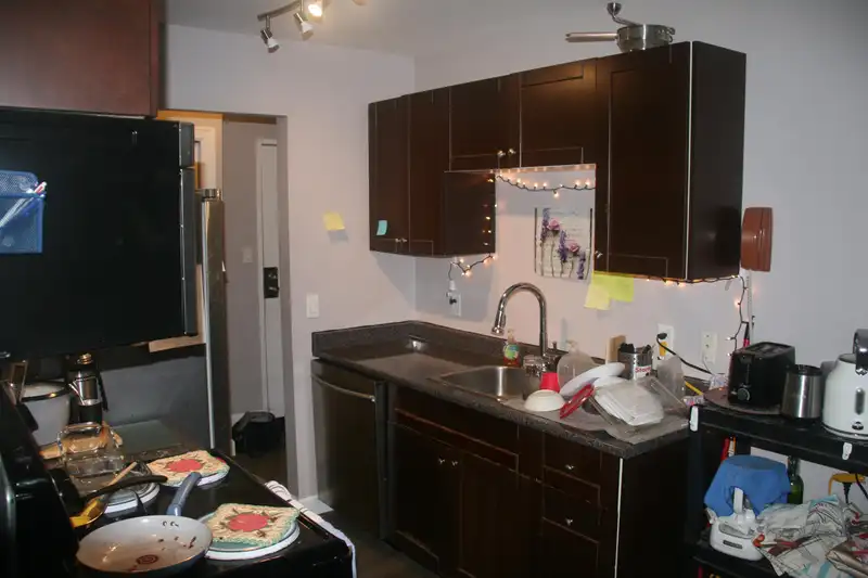 328 1909 SALTON ROAD - photo 3 of 19