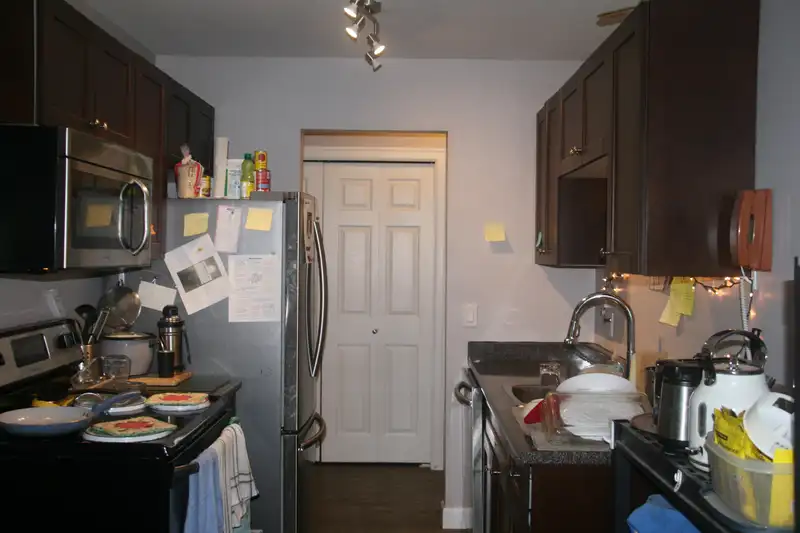 328 1909 SALTON ROAD - photo 4 of 19