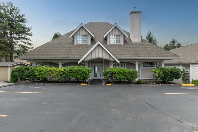 100 20655 88 AVENUE - photo 3 of 25