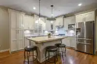 21514 DONOVAN AVENUE - thumbnail 3