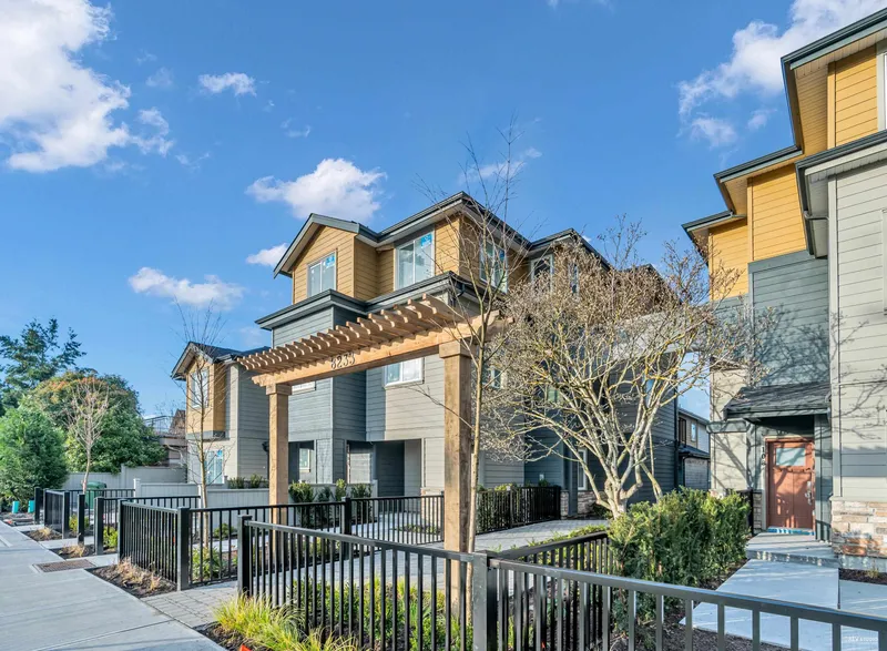 110 8233 WILLIAMS ROAD - photo 2 of 25