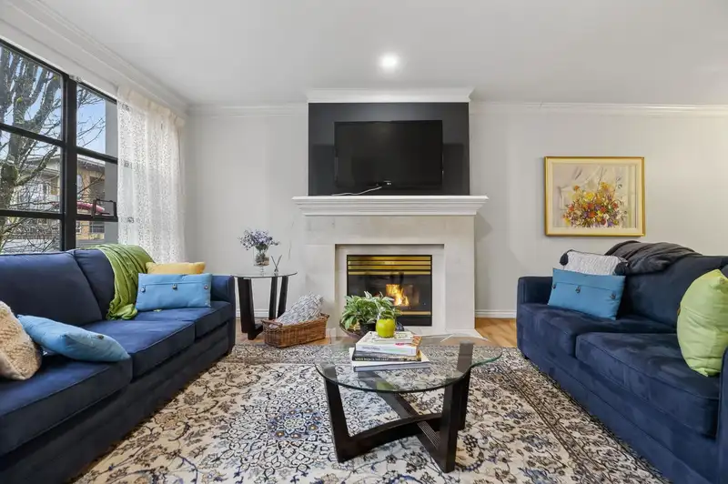205 3151 WOODBINE DRIVE - photo 1 of 22