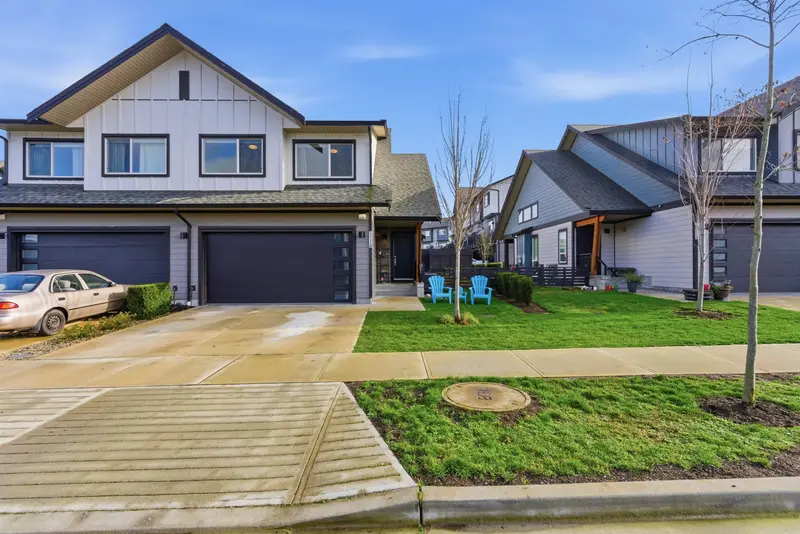 2478A WREN DRIVE - photo 2 of 25