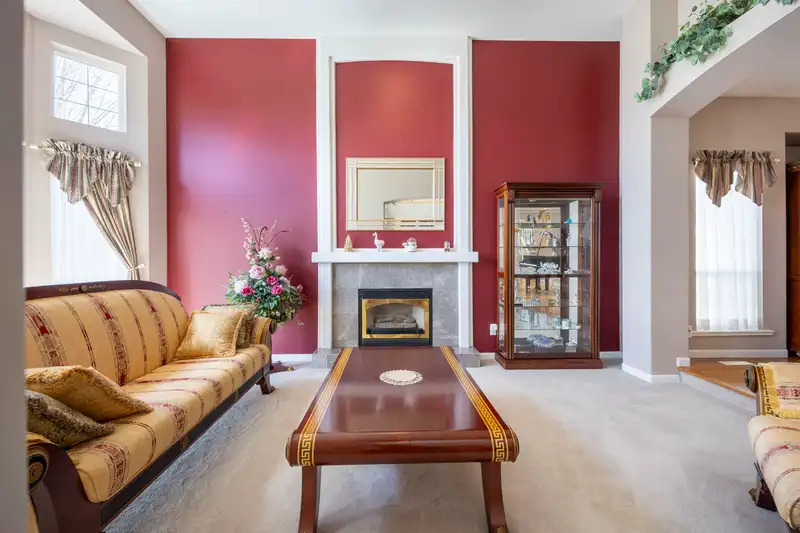 2551 SAPPHIRE PLACE - photo 2 of 37