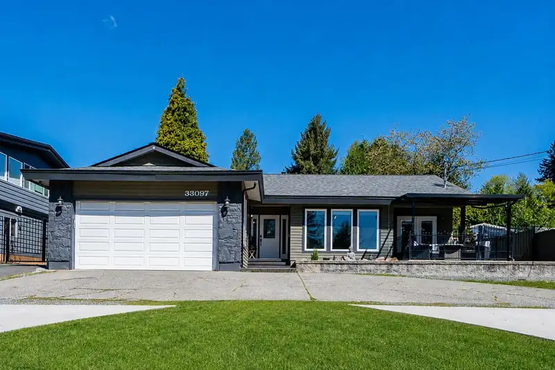 33097 14TH AVENUE - photo 1 of 40
