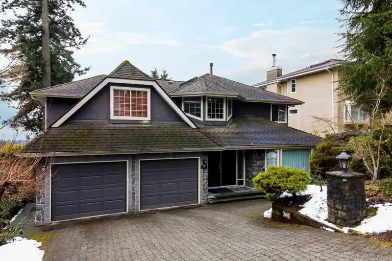 1185 DYCK ROAD - photo 1 of 23