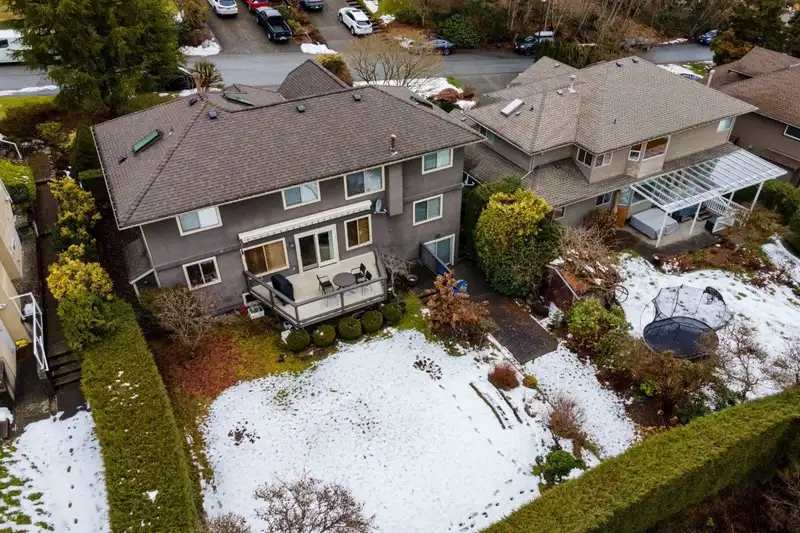 1185 DYCK ROAD - photo 3 of 23