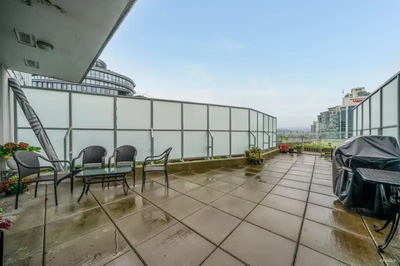 1618 QUEBEC STREET - photo 1 of 24
