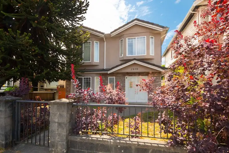 2870 MCGILL STREET - photo 1 of 31