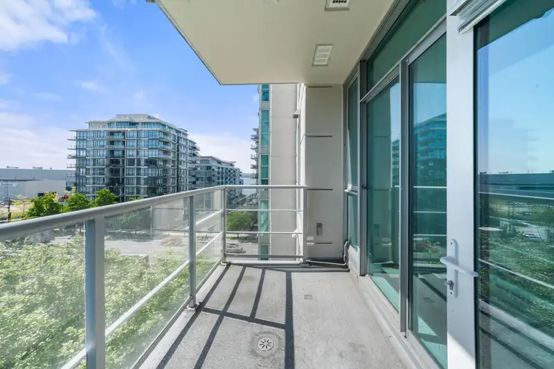 605 168 E ESPLANADE AVENUE - photo 2 of 35