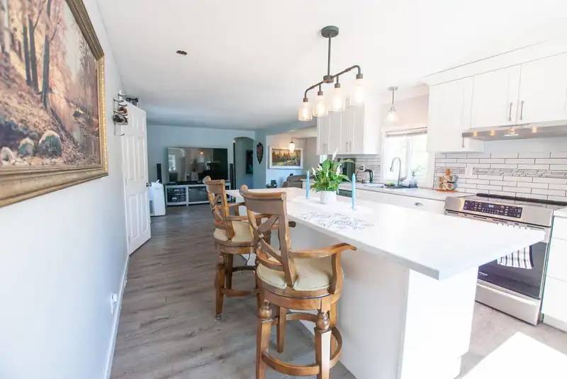 53 46484 CHILLIWACK LAKE ROAD - photo 4 of 29