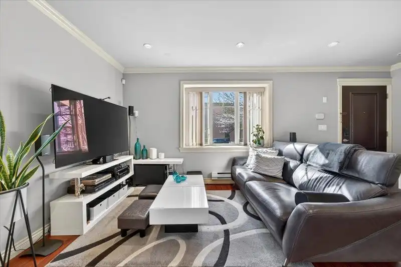 7012 GRIFFITHS AVENUE - photo 2 of 39