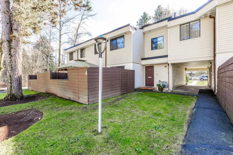 4 14171 104 AVENUE - photo 1 of 25