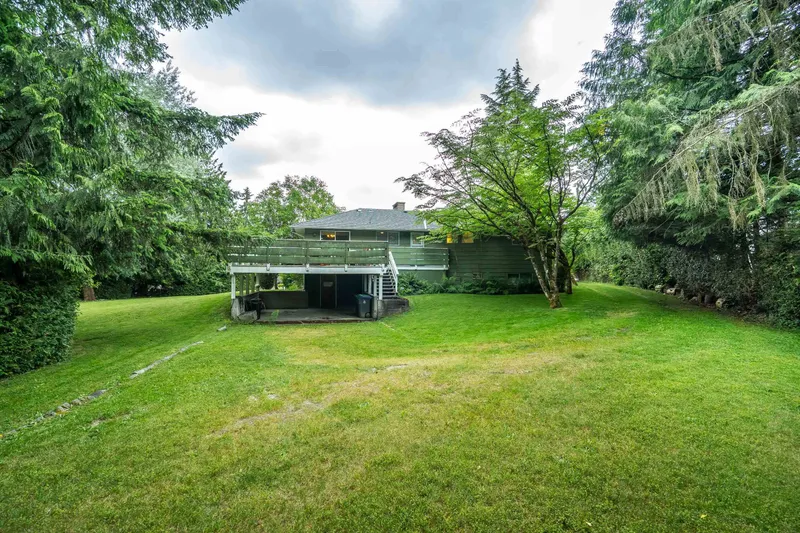 15875 101A AVENUE - photo 3 of 22