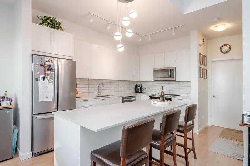 1404 18505 LAURENSEN PLACE - photo 1 of 25