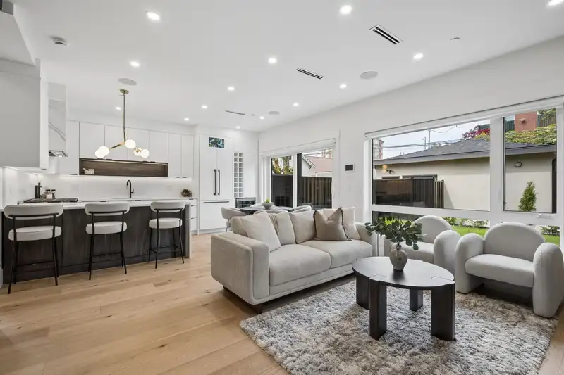 2 4549 W 11TH AVENUE - photo 1 of 38
